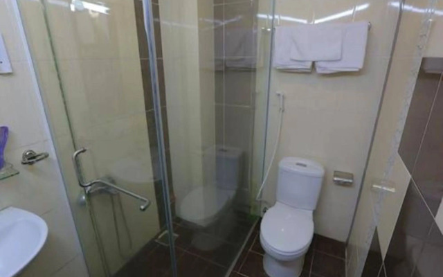 Tuan Viet Hotel