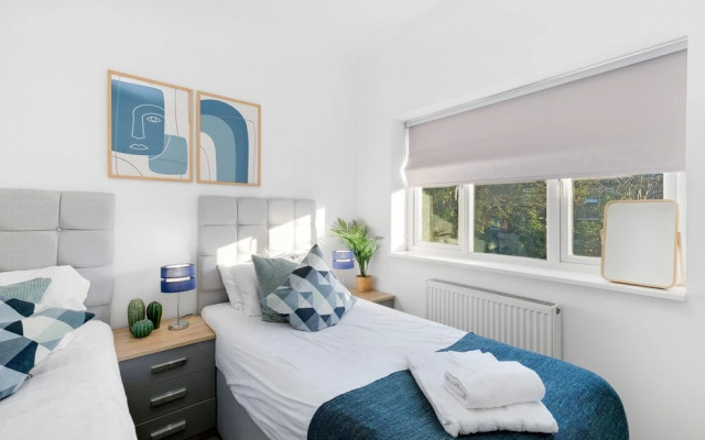 West Ealing SVD Apt. - 2 Bedroom 2 Bath