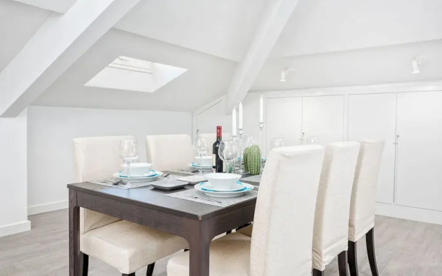 Solaga - Merced Suites