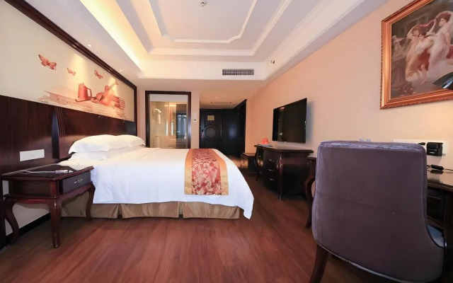 Vienna International Hotel (Huidong Honghai Bay)