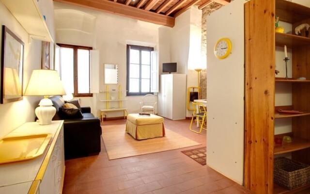 Your Home in Florence Bargello