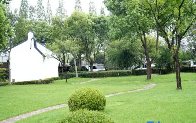 Zhonghang Aiyouke Fengjing RV Camp