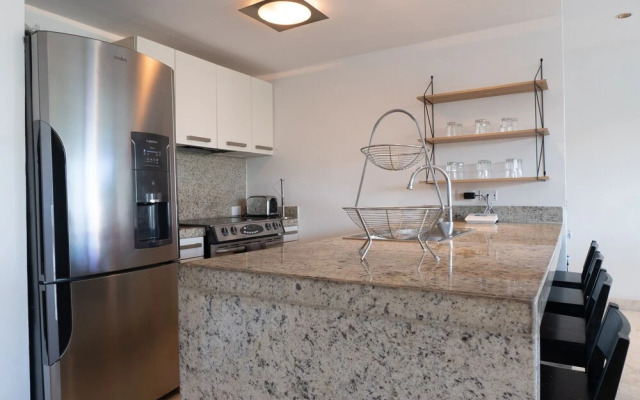 Elements Penthouse 19 3 Bedroom Condo by RedAwning