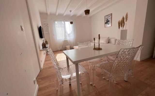 Bel Appart «Bohème Chic» Chantilly, Parc Asterix, Charles de Gaulle