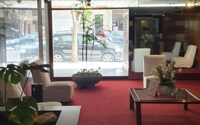 Maral -33- Mi Lugar en el Mundo