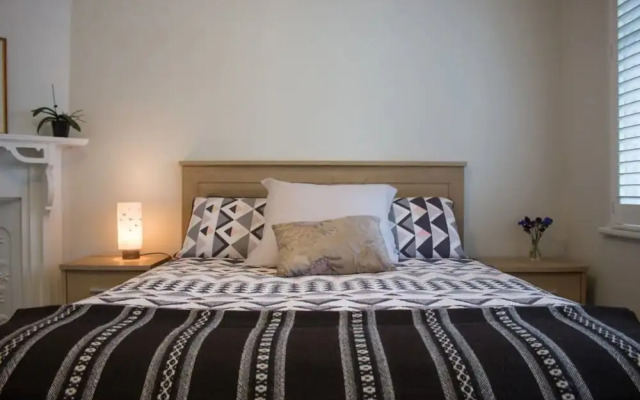 Stylish Spacious 2 Bed Villa Near Ponsonby