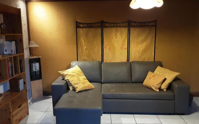 Beautiful Holiday Home in La Chapelle-aux-bois With Garden