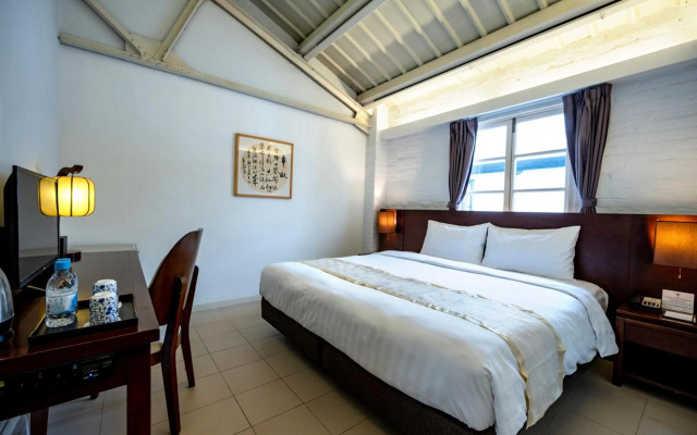 Jao Tsung-I Academy, Heritage Lodge