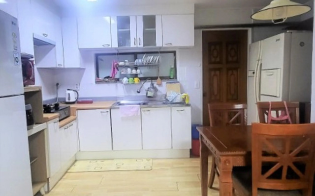 Damyang Friend and Doldamgil Pension