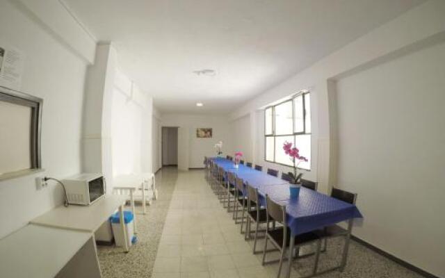 Hostel Euro Holitel
