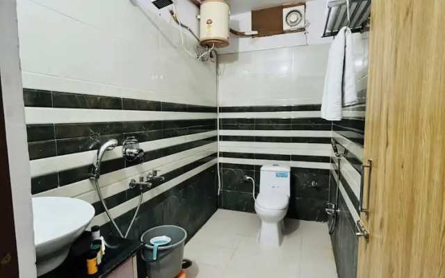 Hotel Vinayak Grand Varanasi