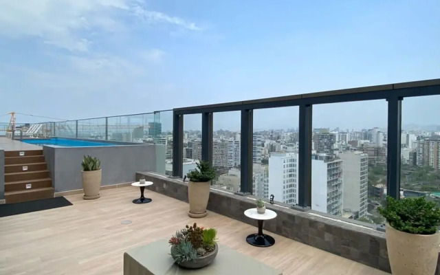 w Superb Loft w Balcony in Barranco