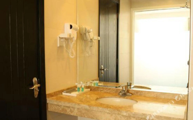 Davos Business Holiday Inn (Zhangjiakou Chongli Yuxing Road)
