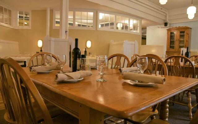 Hotel Frankfort & Restaurant