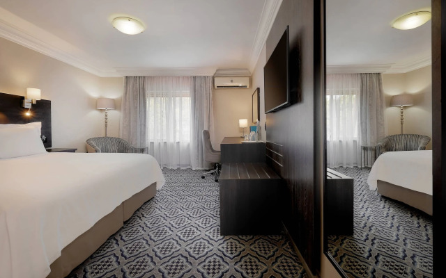 Protea Hotel by Marriott Johannesburg Balalaika Sandton