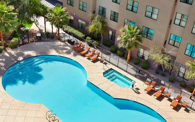 Courtyard by Marriott Phoenix North/Happy Valley