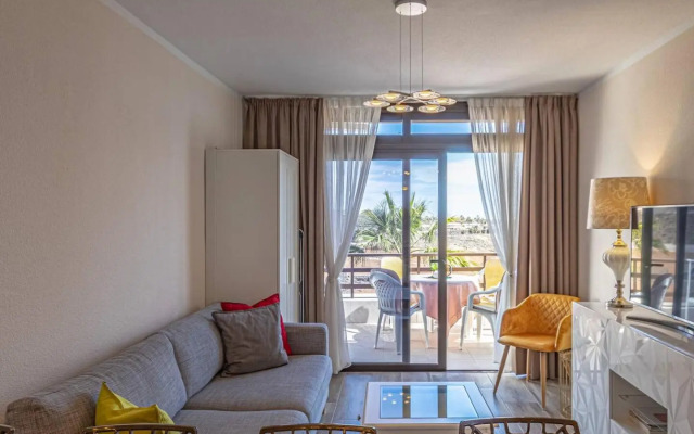 Panoramic View Sunflower Apartment by DreamHomesTenerife