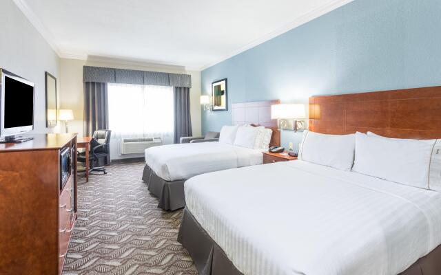 Holiday Inn Express Hotel & Suites Lake Charles, an IHG Hotel