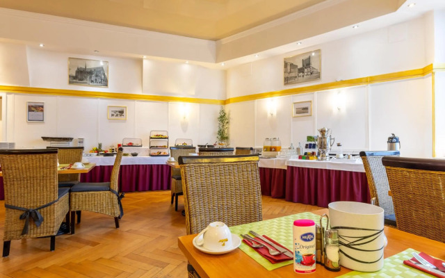 TRIP INN Hotel Schumann