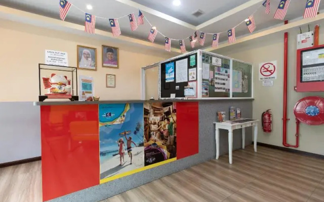 OYO 89344 Labuan Avenue Hotel