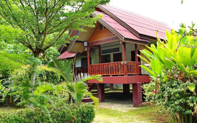 Aliyah Garden House