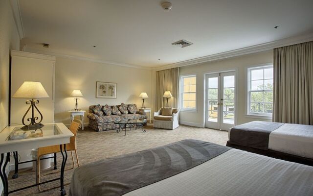 Tampa Palms Country Club