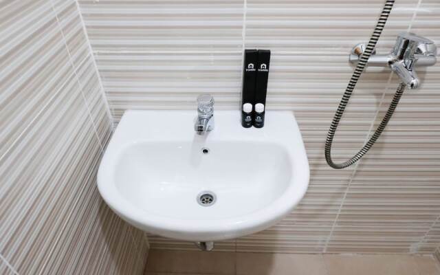 Homey And Comfy Studio At Puncak Bukit Golf Surabaya Apartment