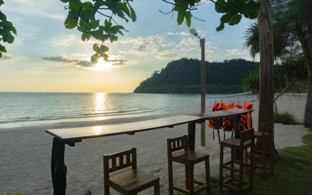 I-Lay House Koh Kood