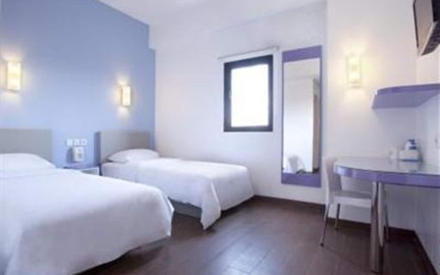 Amaris Hotel Thamrin City - Jakarta