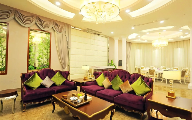 Shenzhen Baoan PLUS Gems Cube Hotel