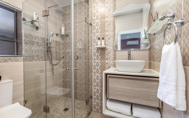 Fleur de Lis Guesthouse