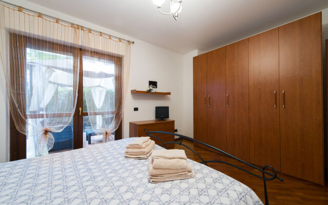 Domus Al Parco Guest House