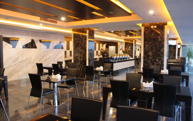 M One Hotel