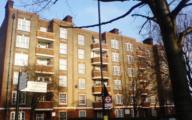 Sunny Flat Between Camden Town & Primrose Hill