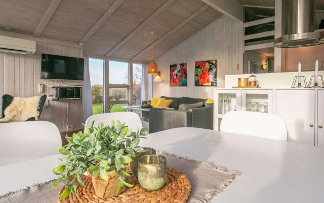 10 Person Holiday Home in Humble-by Traum
