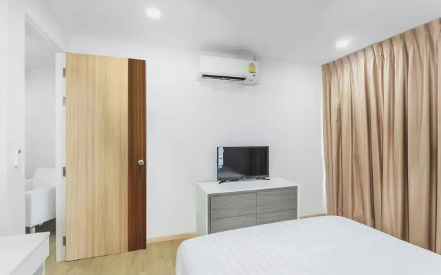 1-bedroom Condo in Ozone Condo D307