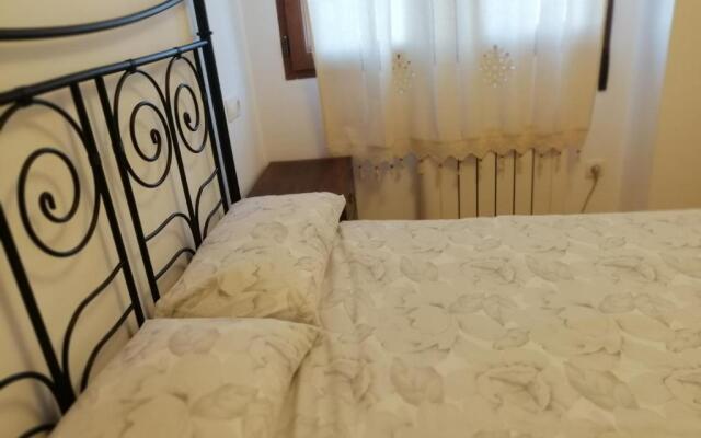 Casa Paquito, Manzanera