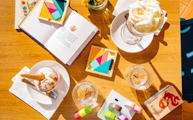 Gitavillage California