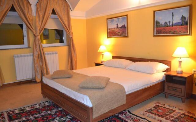 Dedinje villa rooms, apartments