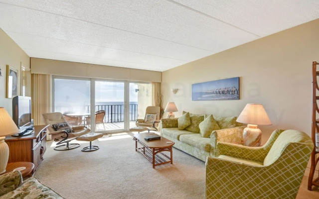 Breathtaking Ocean View Amelia South Condo by RedAwning