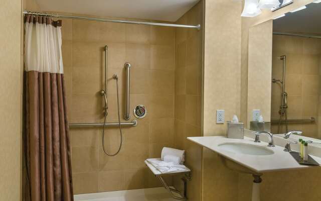 DoubleTree by Hilton Los Angeles Downtown