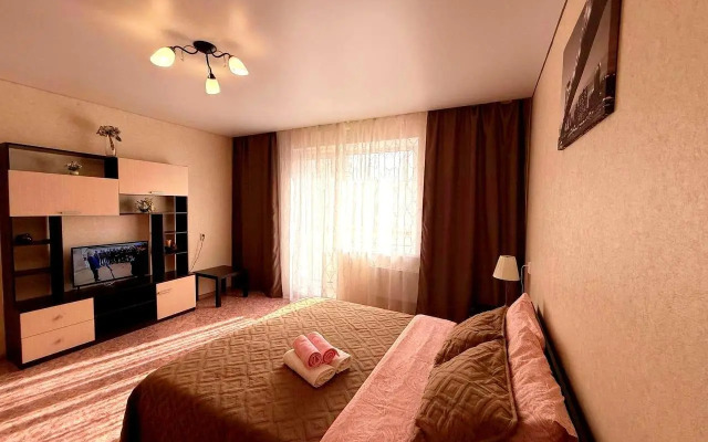 Gold Apart on 342A Pobedy Avenue