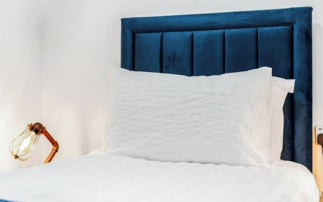 Kunda House Pershore