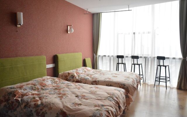 International Fairy View Hostel - Airport