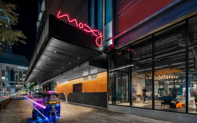 Moxy Bangkok Ratchaprasong