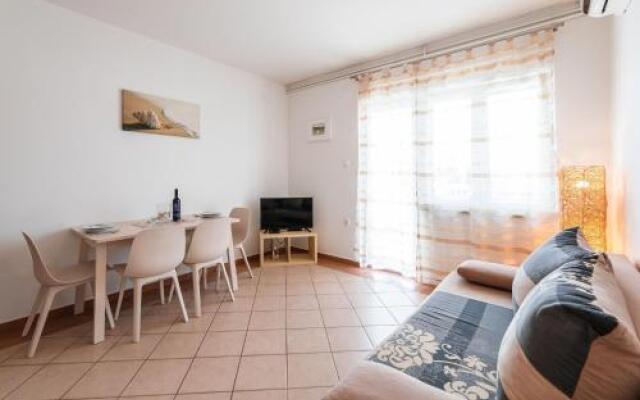 Bruna 1 Apartment