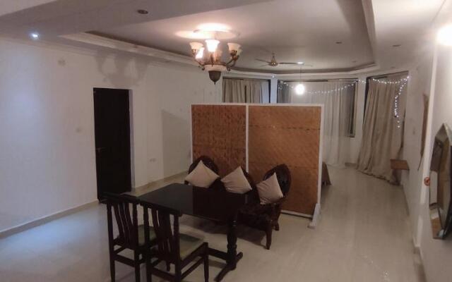J-House, spacious apartments with balconies, Thalassa 1min away