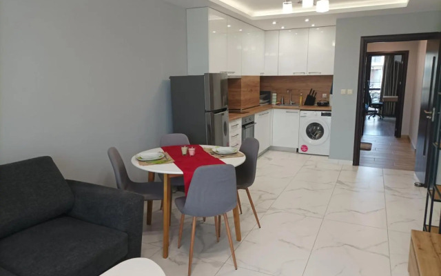 One Bedroom Apartment 37- Trakia 54 А