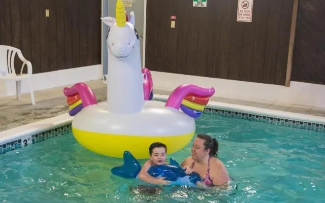 Economy Hotel Plus Wichita