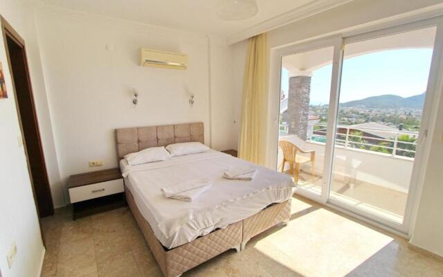 Arnna 4 Villa